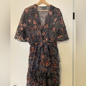 ModCloth velvet embroidered grey a-line dress size large, brand new with tags